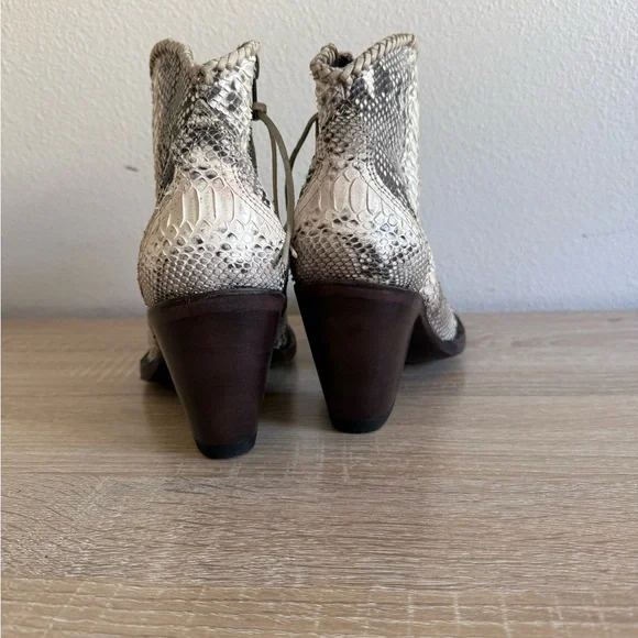 Azulado Kyra natural python snakeskin leather ankle boots women’s Sz 11 - Picture 3 of 9